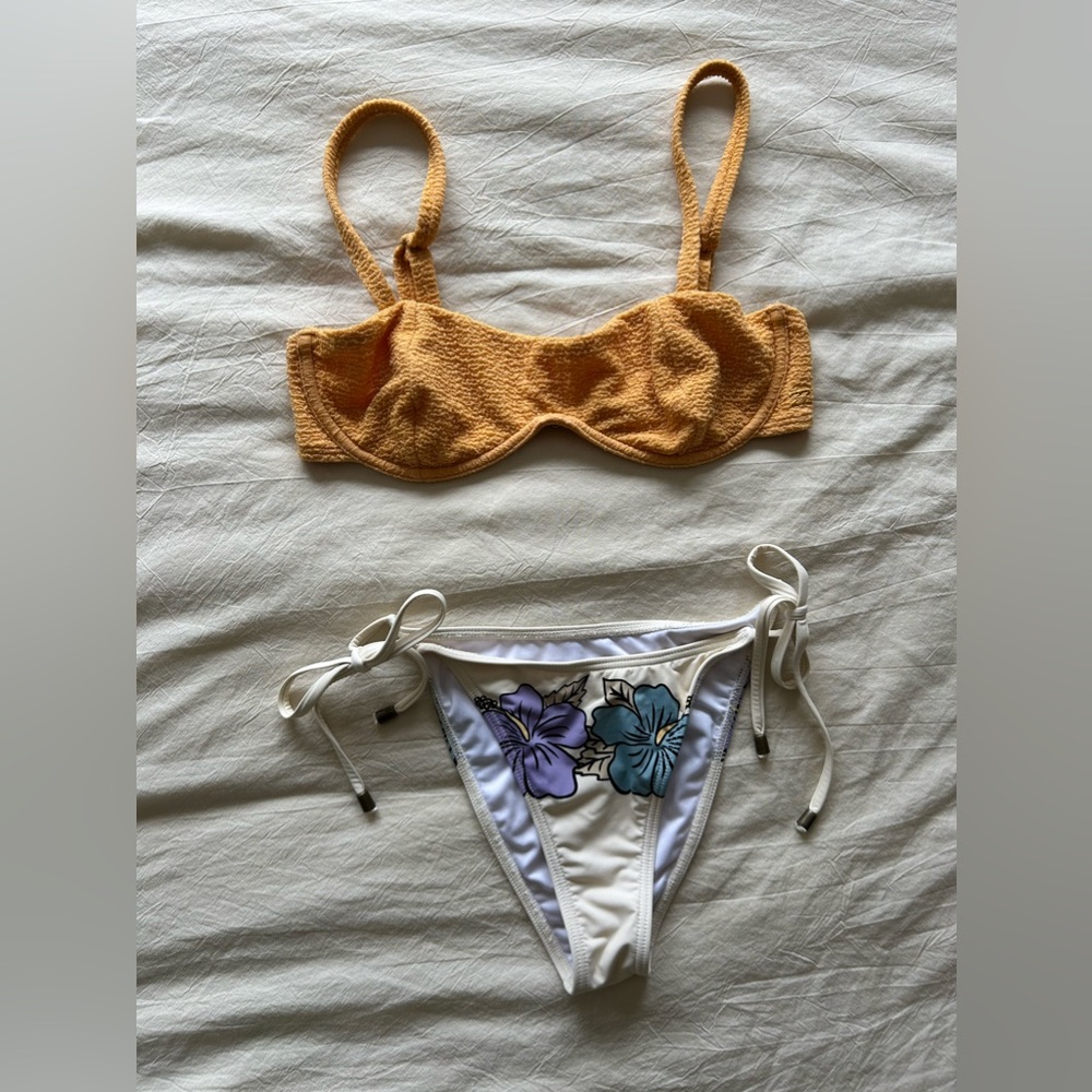 Billabong bikini set brand new without tags